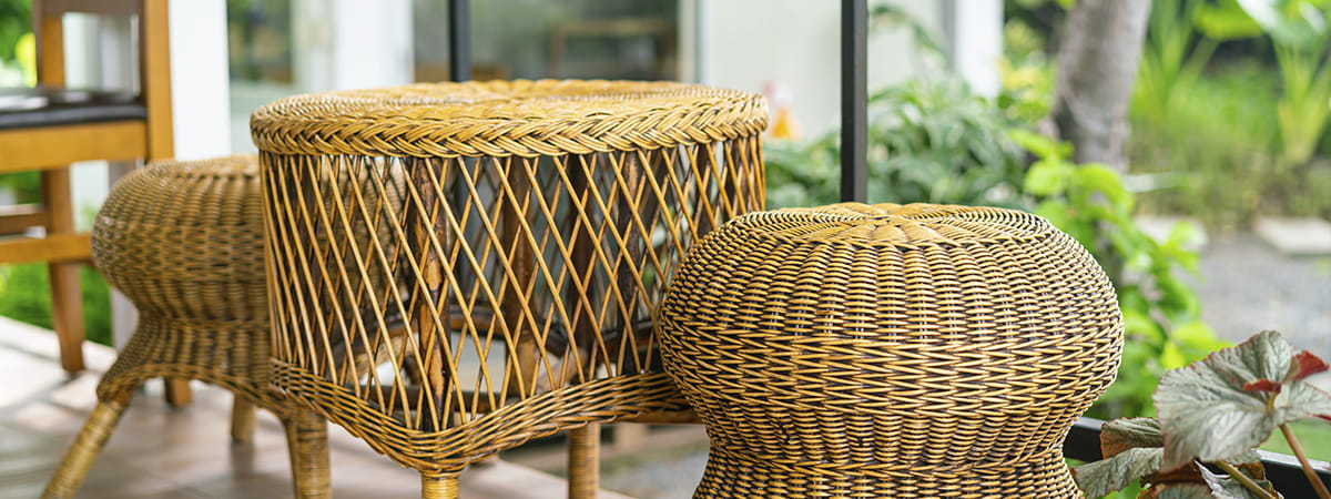 Почему мебель из искусственного ротанга подходит для веранды | МарКо