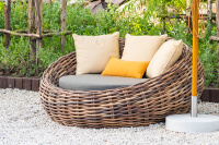 Сегодня у покупателей есть выбор от спокойных природных оттенков до смелых дизайнерских решений. Разберем, какие цвета ротанга сейчас в тренде и как подобрать оптимальный вариант для вашего дома или бизнеса.